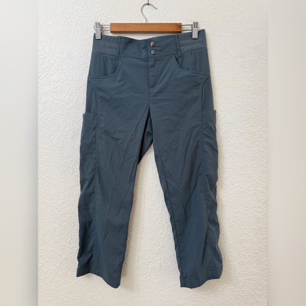 Title Nine Women's Capris in Slate Gray/blue